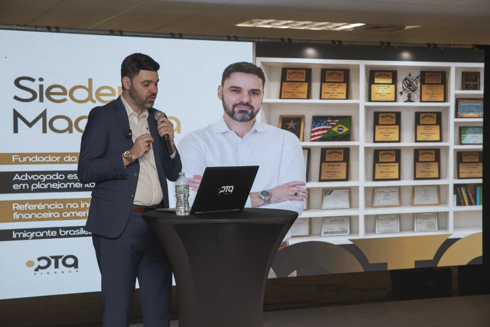 Apresentação no palco